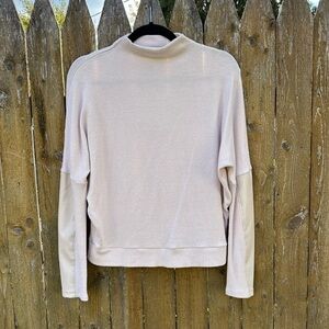Express Mockneck Sweater Cream Sz XS
